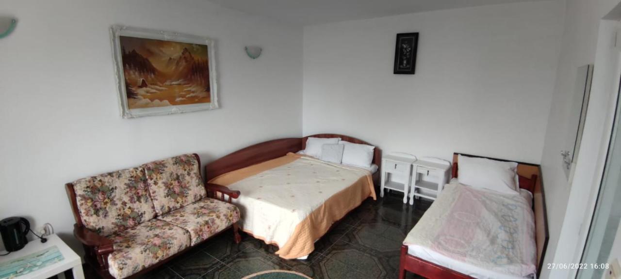 Vila Traian Si Teodora Costinesti Exterior photo